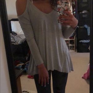 OPEN SHOULDER LONG SLEEVE